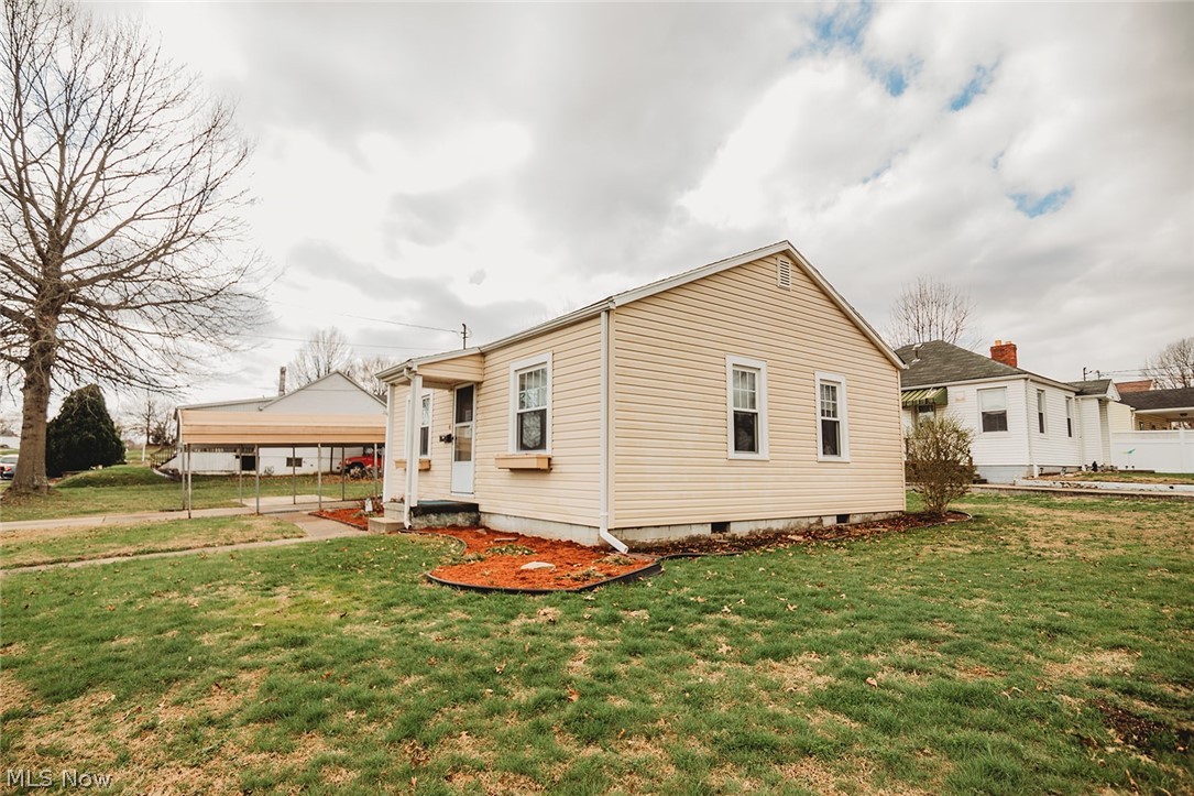 R R Debussey Adn - Residential