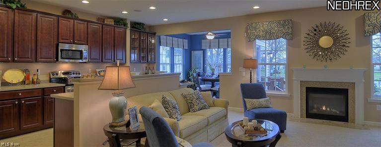 Arbor Ridge - Residential