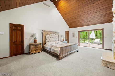 Tiny photo for 19312 Ivywood Trail, Strongsville, OH 44149 (MLS # 5209462)