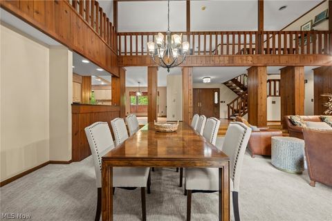 Tiny photo for 19312 Ivywood Trail, Strongsville, OH 44149 (MLS # 5209462)