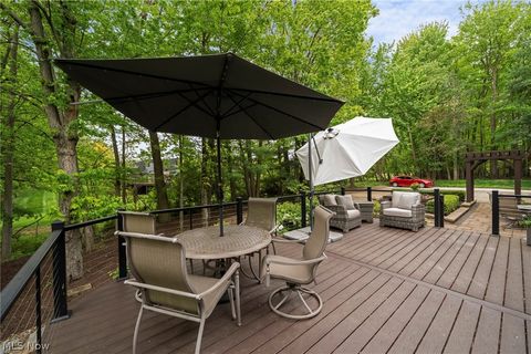 Tiny photo for 19312 Ivywood Trail, Strongsville, OH 44149 (MLS # 5209462)