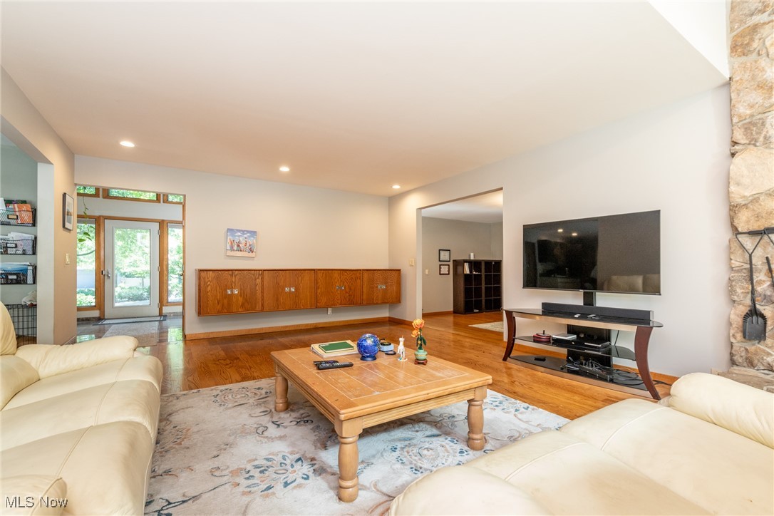 26701 Bernwood Road