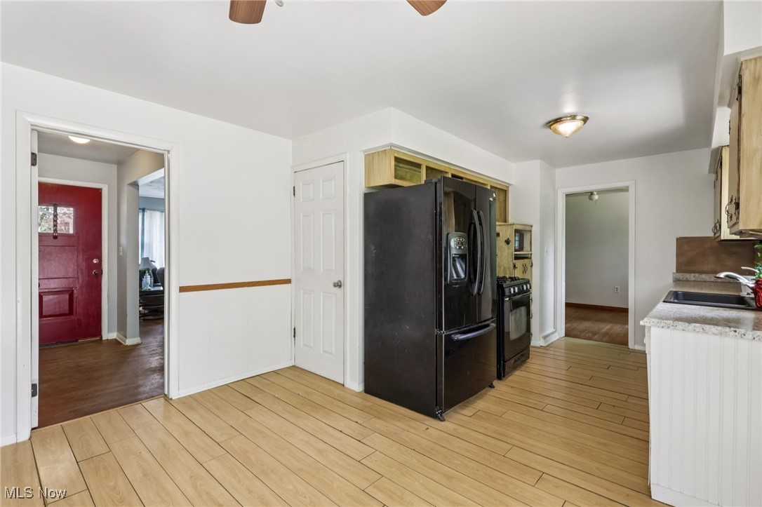 845 N Lake Street, Madison, Ohio image 12