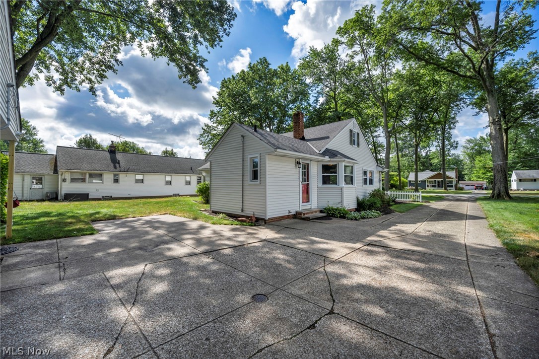 Clague Road Homes Cos - Residential