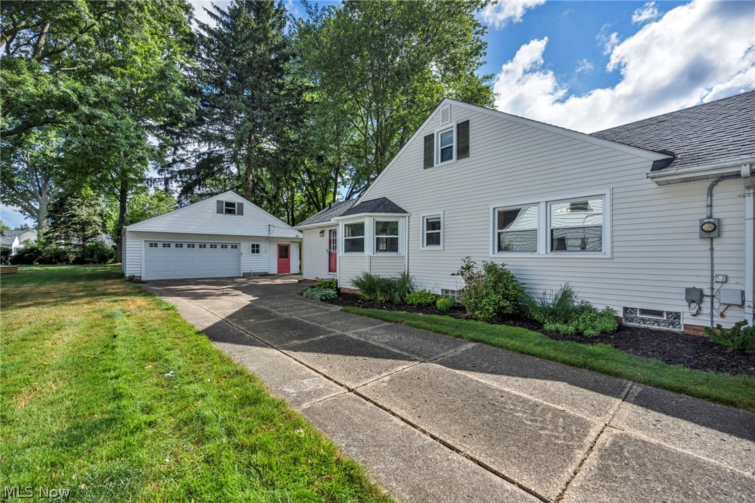 Clague Road Homes Cos - Residential