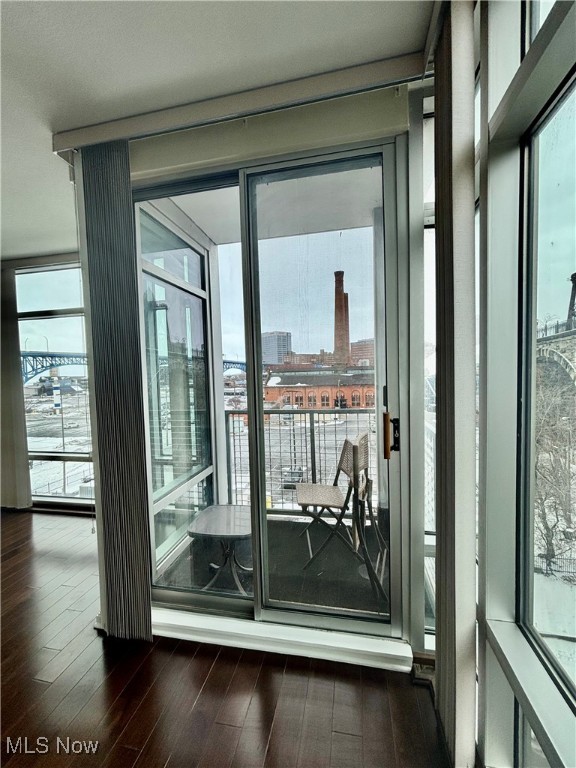 Stonebridge Plaza Condo - Residential Lease