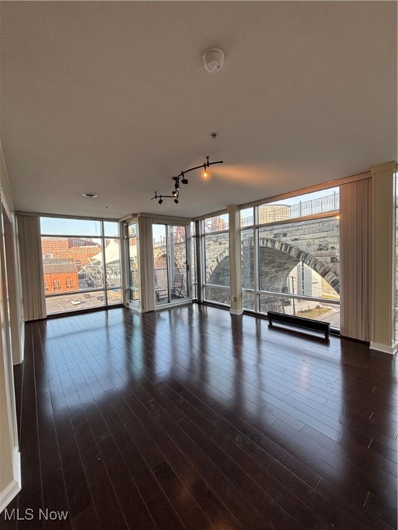 Stonebridge Plaza Condo - Residential Lease