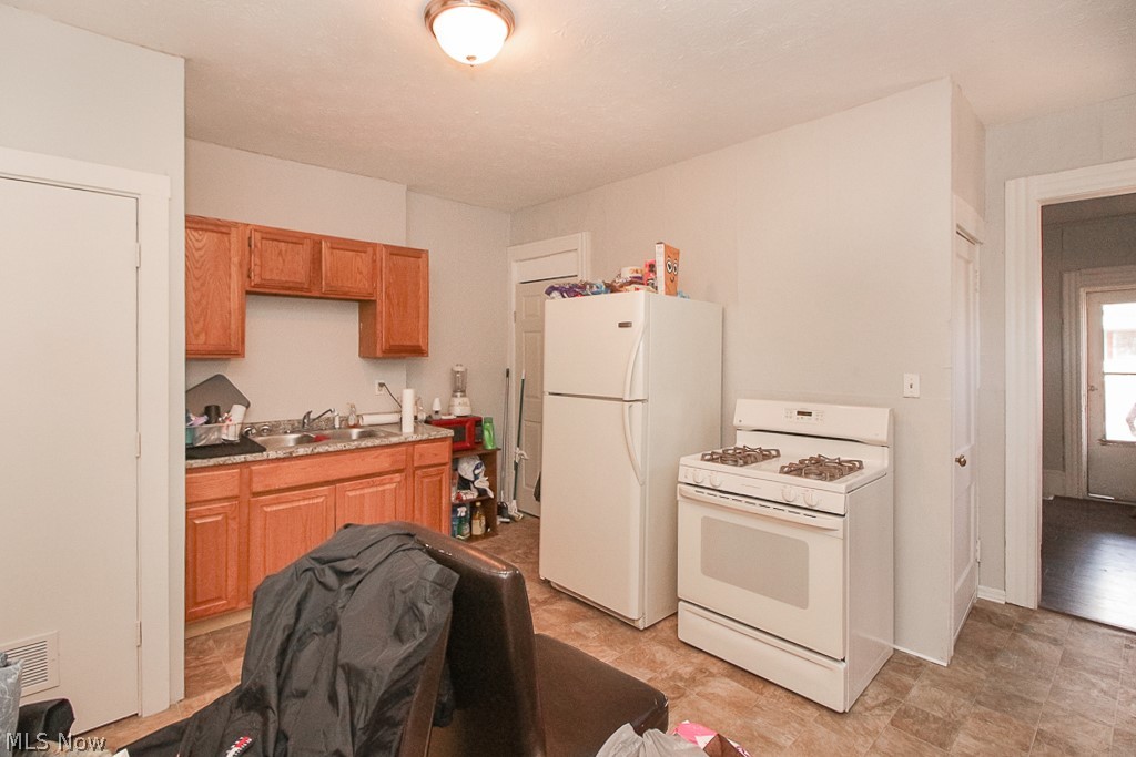 Schneiders Allotment - Residential Income