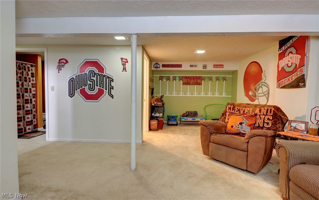 Twin Heights - Residential