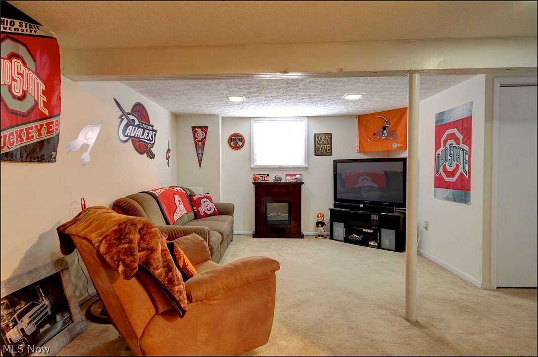 Twin Heights - Residential