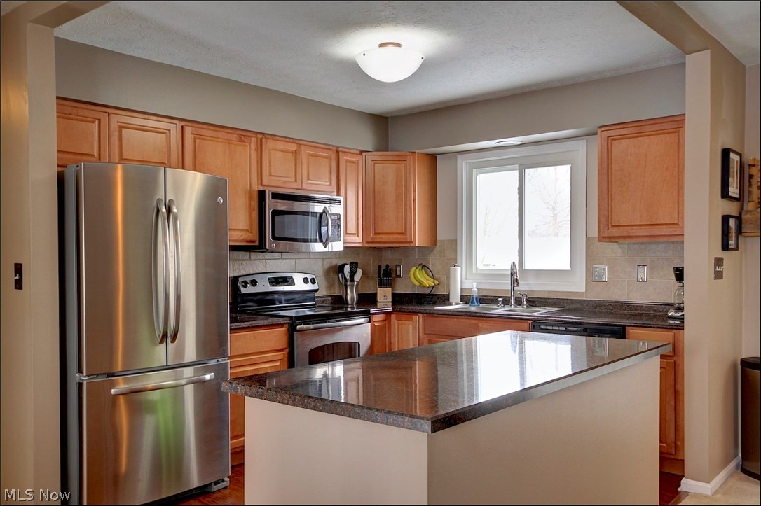 Twin Heights - Residential