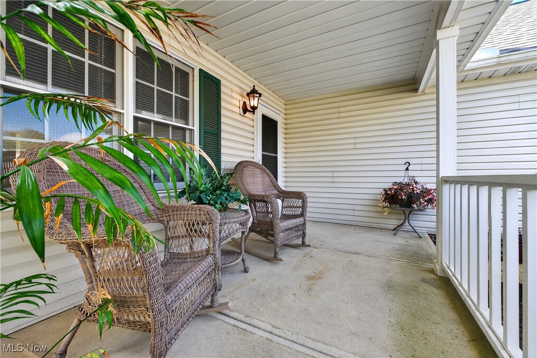 Swan Lake - Residential