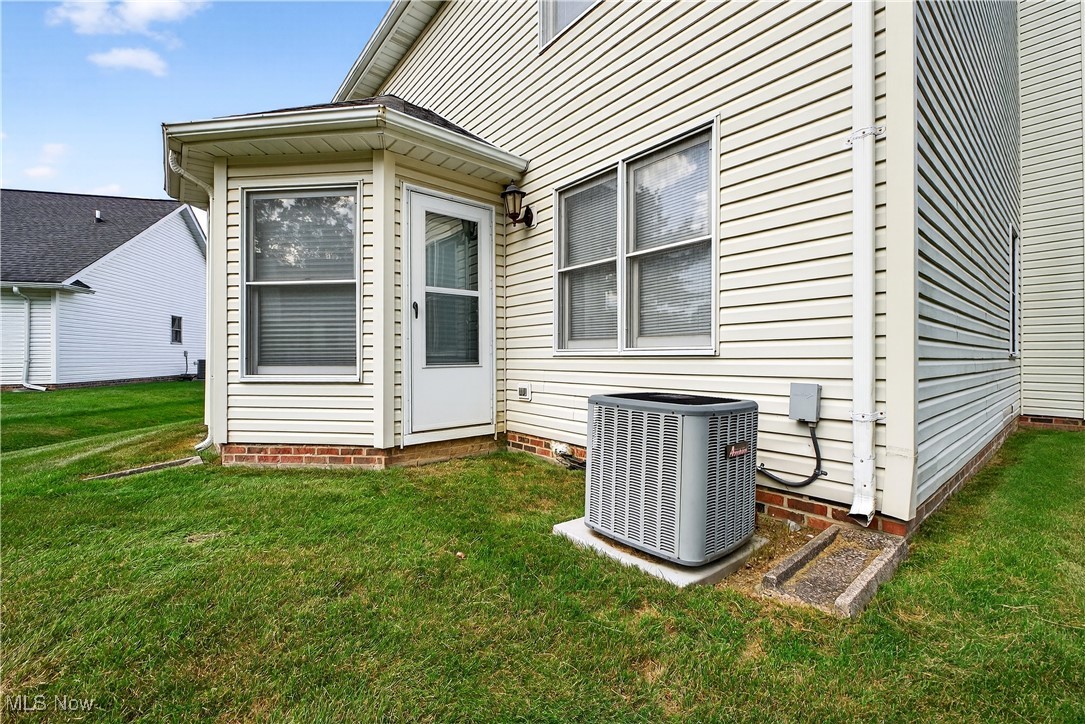 Swan Lake - Residential