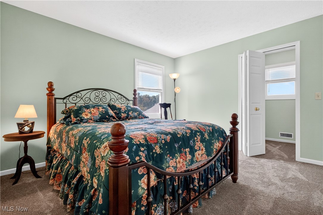 Swan Lake - Residential