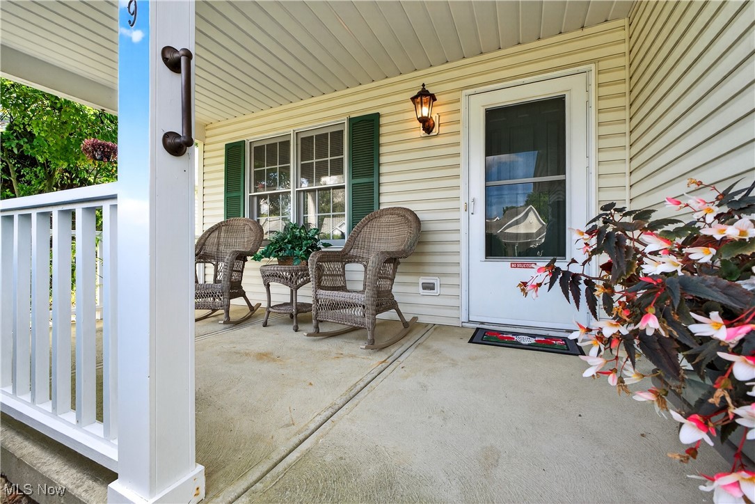 Swan Lake - Residential