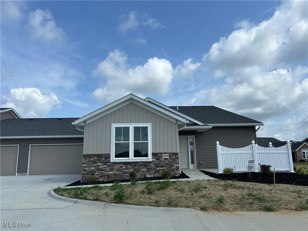 1809 Blackberry Lane Ln, Orrville, Ohio image 2