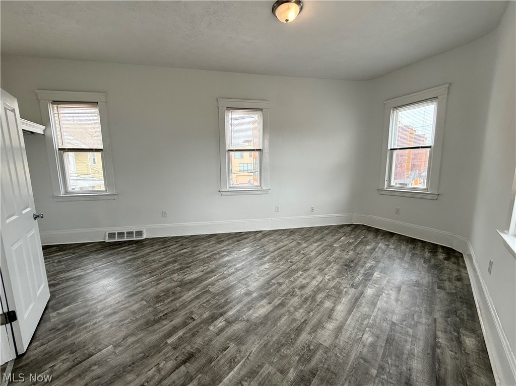 T Spencer Knights Allotment - Residential Income