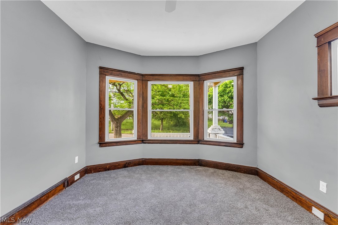Stone Hickox Hosmer Bates & Smith - Residential Income