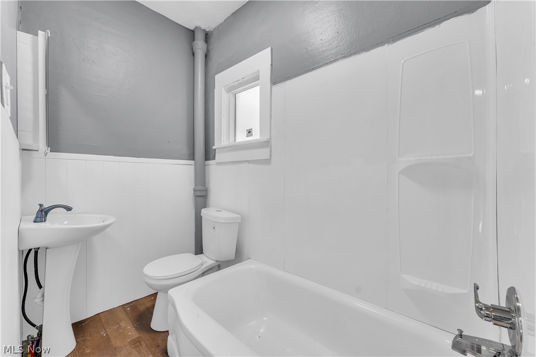Stone Hickox Hosmer Bates & Smith - Residential Income