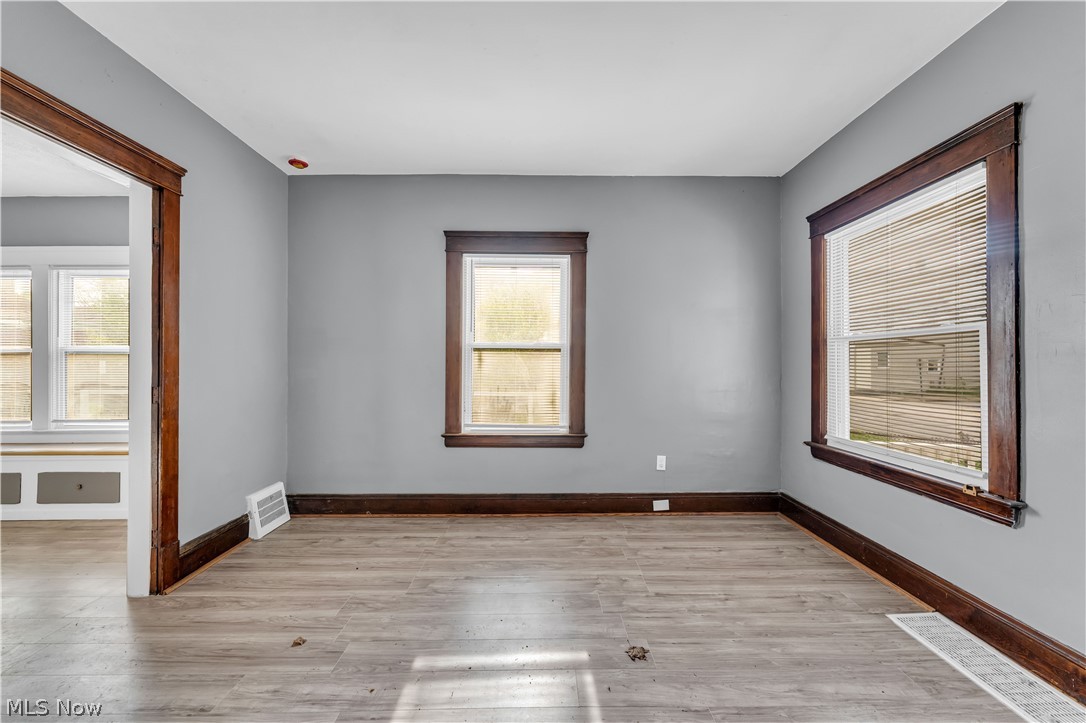 Stone Hickox Hosmer Bates & Smith - Residential Income