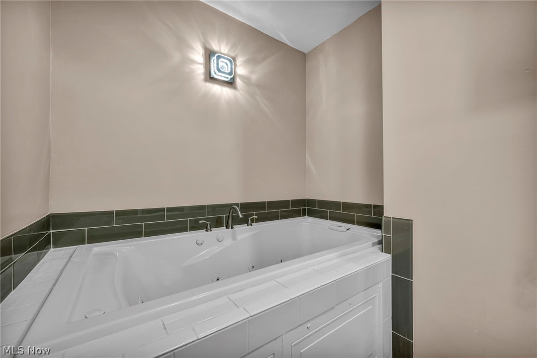 University Heights 03 - Residential