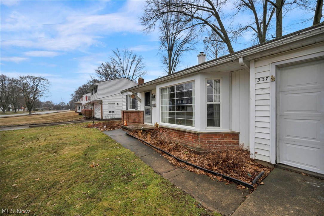 337 University Avenue