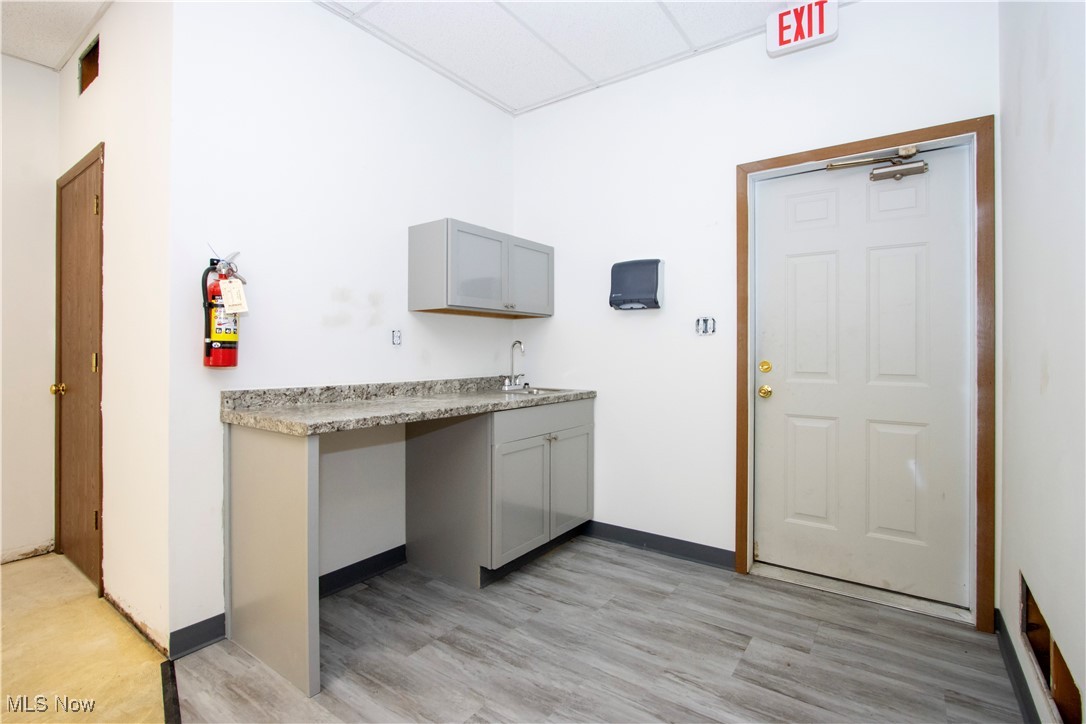 Albern Dev - Commercial Lease