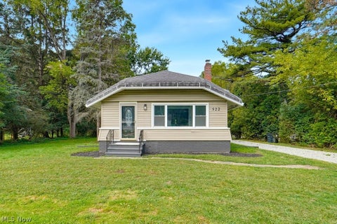 Tiny photo for 522 Massillon Road, Akron, OH 44306 (MLS # 5242337)