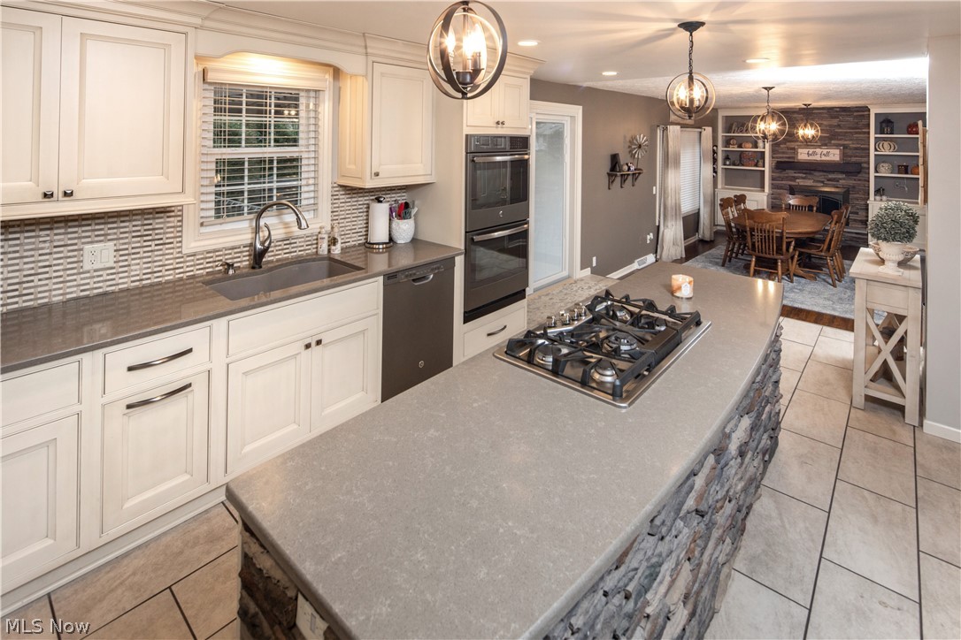 Jackson Bluffs 01 - Residential