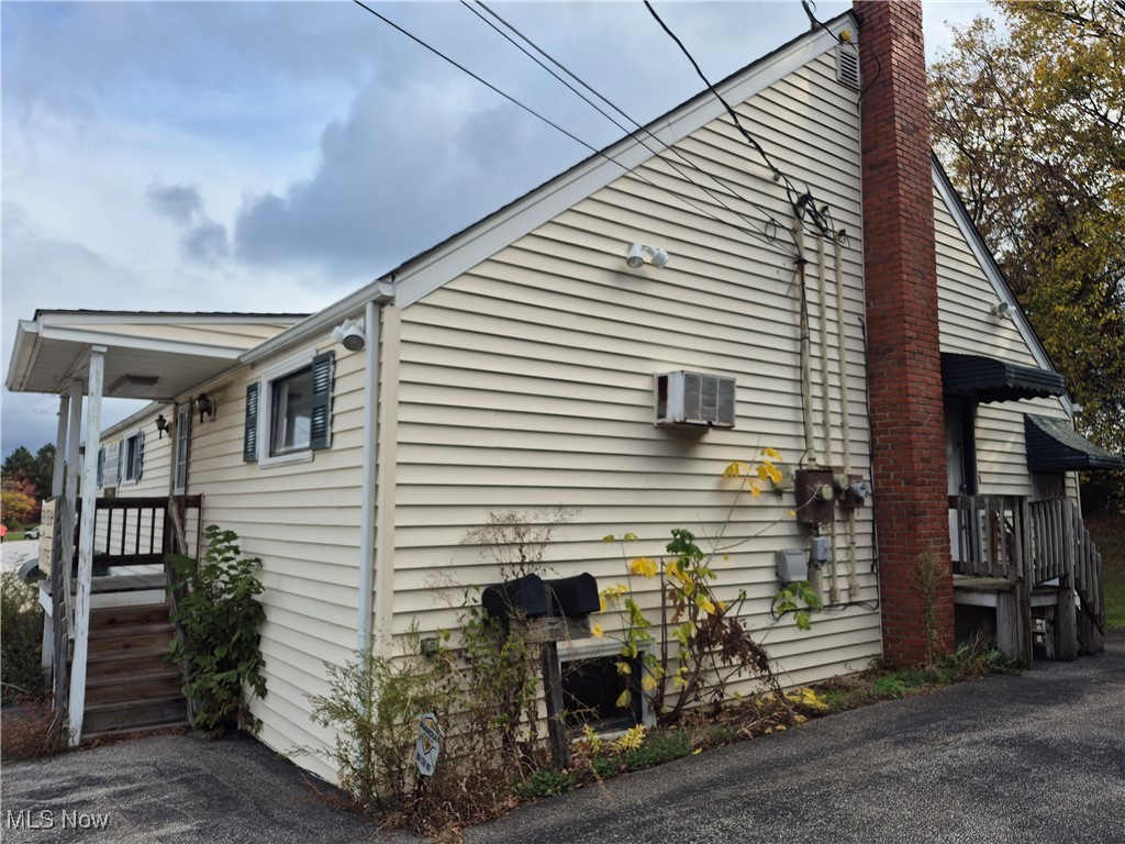 Strongsville - Commercial Sale