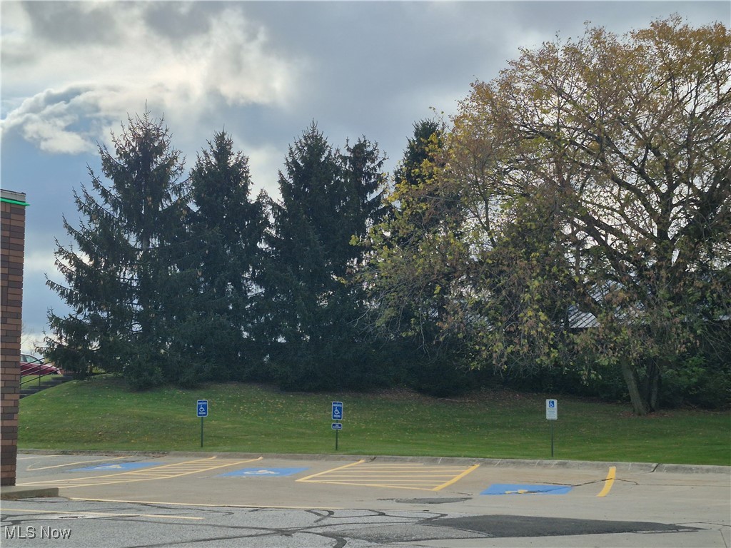 Strongsville - Commercial Sale