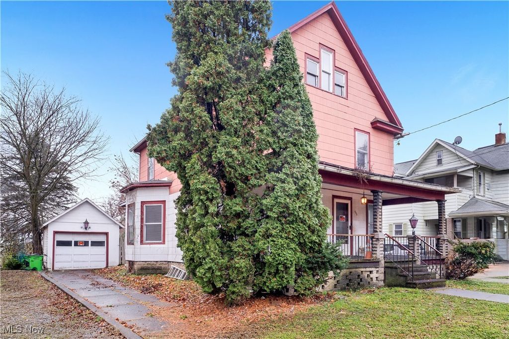 Photo of 600 W Market Street W, Orrville, OH 44667 (MLS # 5175486)