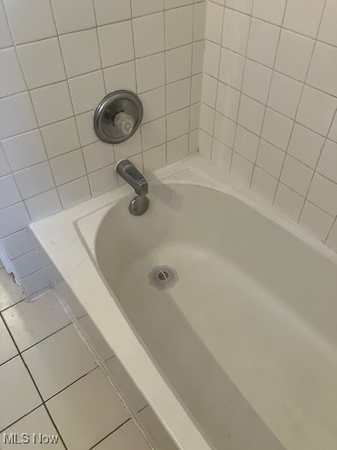 Banbury Village Condo - Residential
