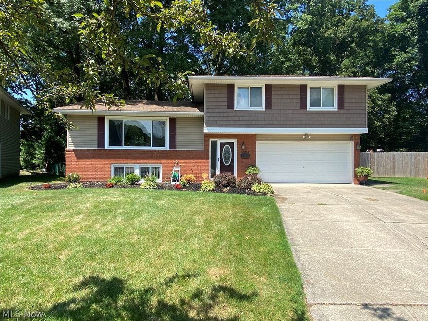 Amazing split level with some recent updates in quiet Cul de sac. Split level lay out with a basement. Open living room, formal dining room with sliding doors to the back yard and amazing deck for entertainment. Eat in kitchen with newer stainless refrigerator and dishwasher. Full bath on the first level. Second floor with 3 bedrooms and 1 full bath. Large fenced in back yard excellent for get togethers and parties. Make an offer on this beautiful home today!