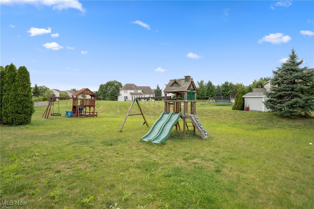 821 Horseshoe Way, Avon Lake, Ohio image 39