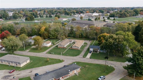 Photo of 417 Taff Circle, Louisville, OH 44641 (MLS # 5255602)