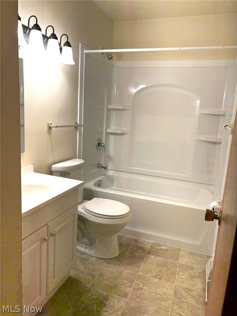 Tiny photo for 417 Taff Circle, Louisville, OH 44641 (MLS # 5255602)