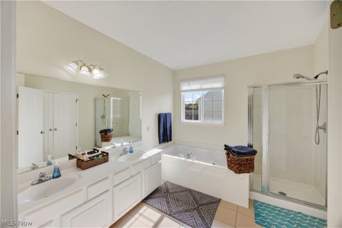 Tiny photo for 4116 Morley Drive, Aurora, OH 44202 (MLS # 5255206)
