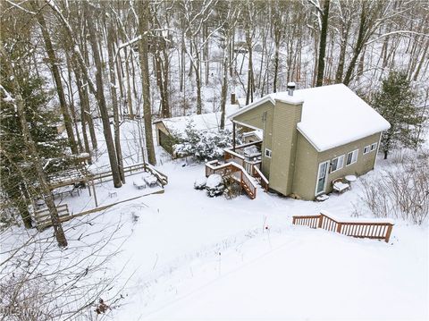 Photo of 4254 Doral Road SW, Carrollton, OH 44615 (MLS # 5178428)