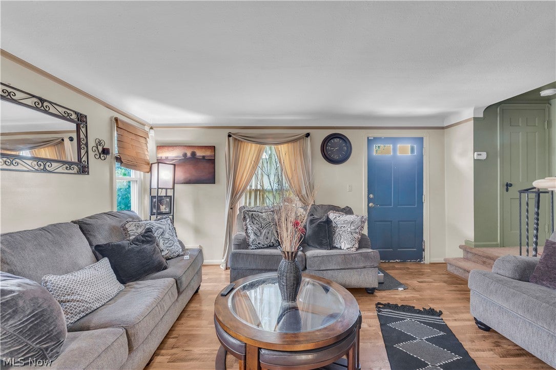 3962 Grosvenor Road