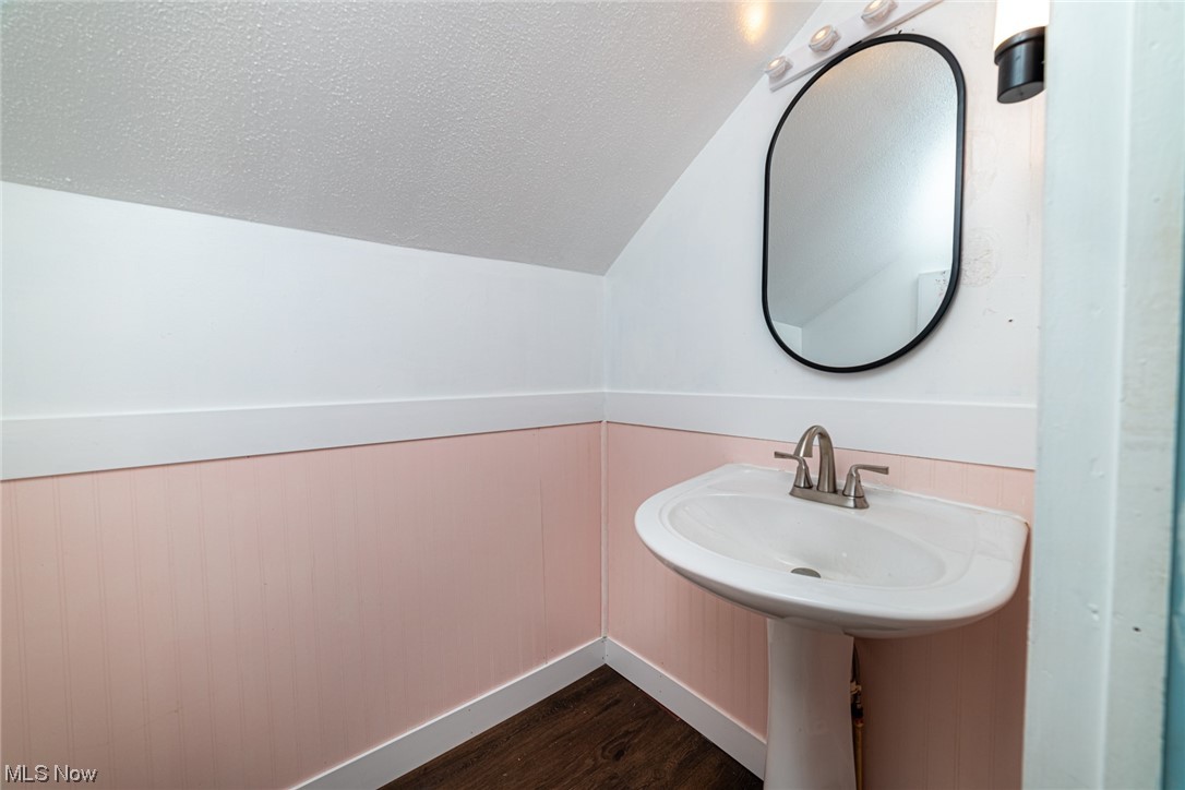 Village/Lakeville - Residential