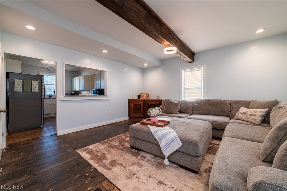 Village/Lakeville - Residential