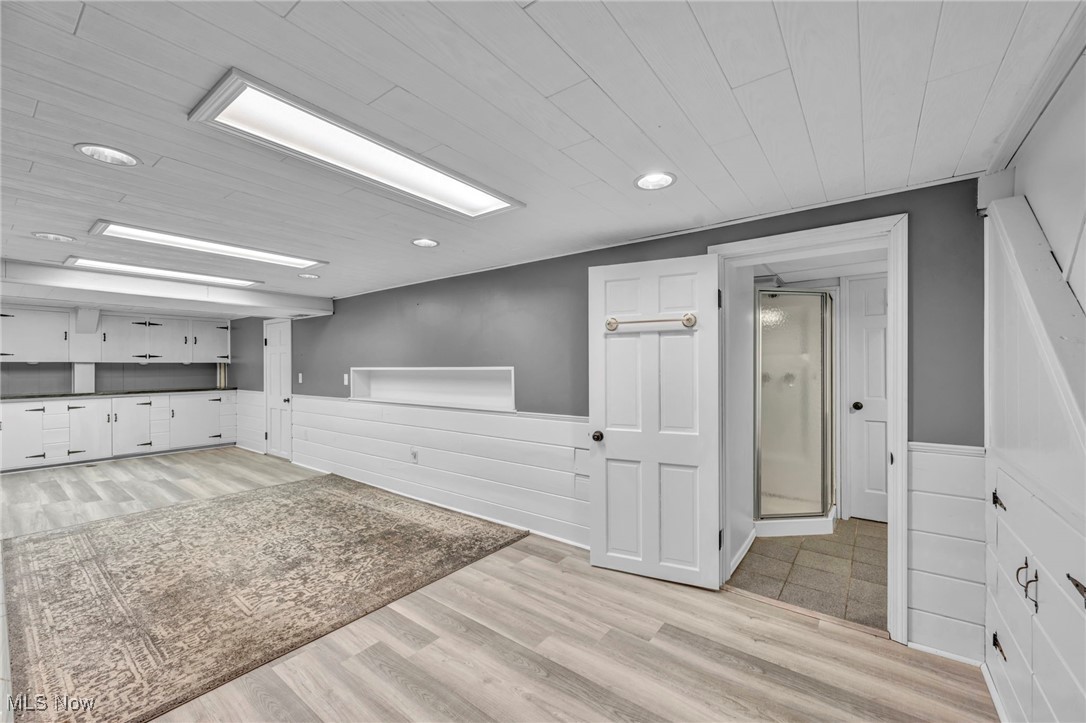 Quayle-Telling Realty Cos - Residential