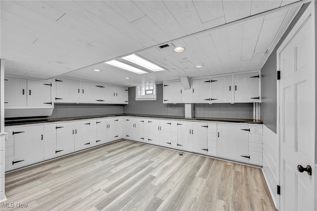 Quayle-Telling Realty Cos - Residential