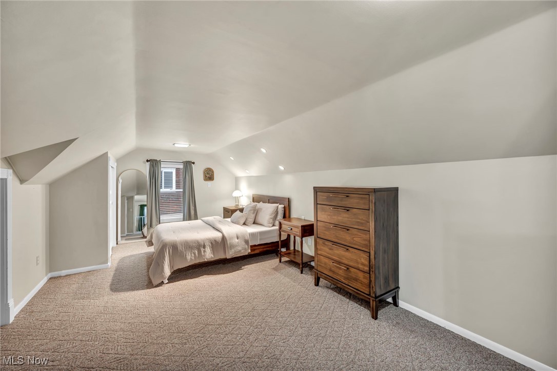 Quayle-Telling Realty Cos - Residential