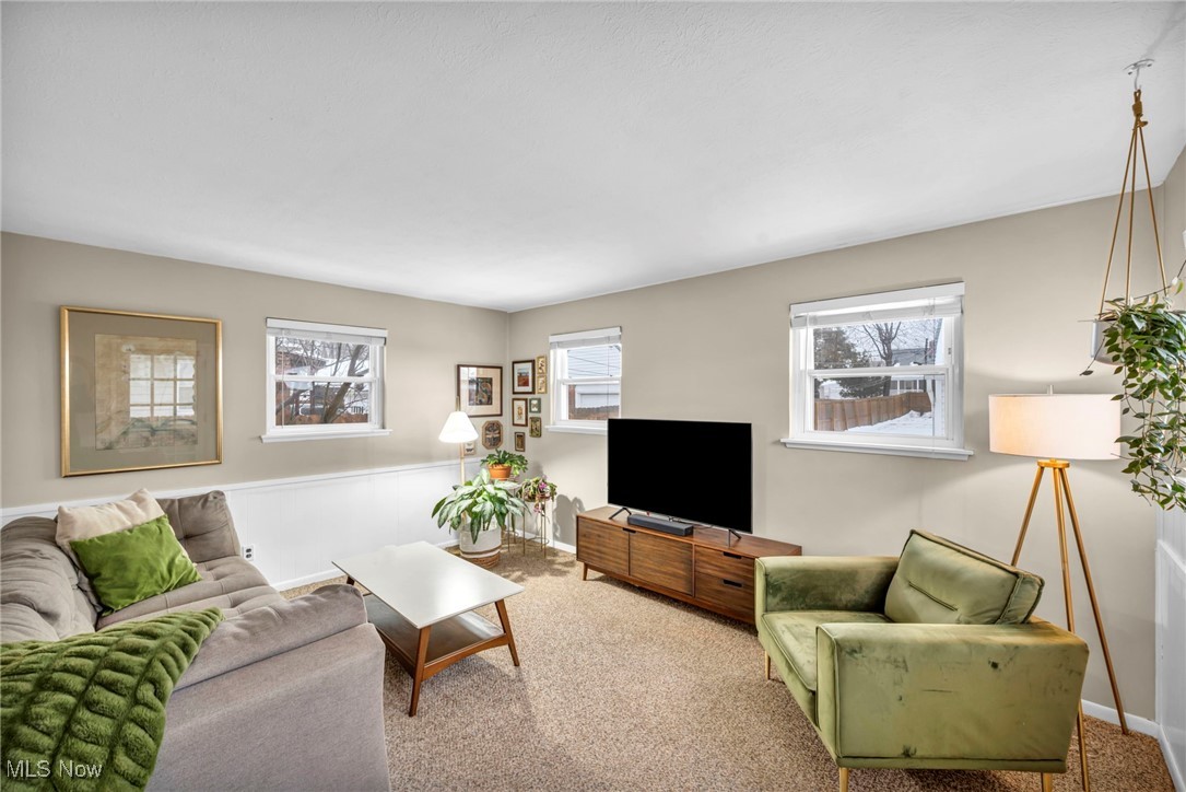 Quayle-Telling Realty Cos - Residential