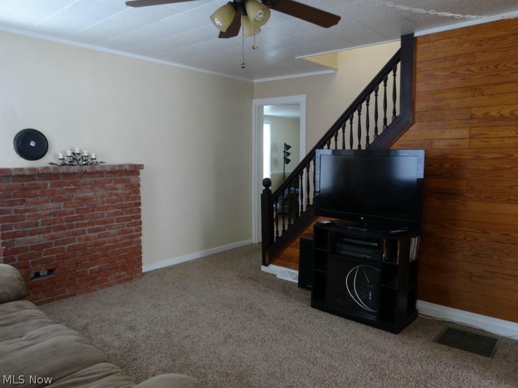 Village/West Salem - Residential