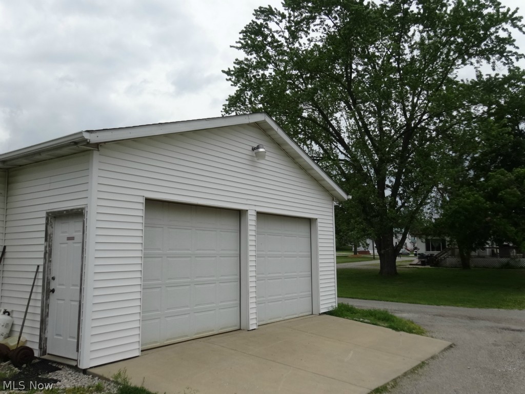 Village/West Salem - Residential