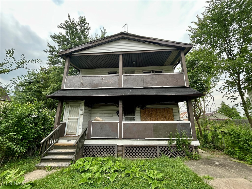Calling all investors and rehabbers! This duplex is a rare opportunity to bring a distressed property back to life and build serious equity. The layout features a 3-bedroom unit upstairs and a 2-bedroom unit downstairs, offering strong cash flow potential once fully renovated. Please note: the lower unit has sustained fire damage and the property will require a full rehab—perfect for experienced investors ready to tackle a high-upside project.
Located in a high-demand rental area with strong Section 8 voucher rates, this property is primed for long-term cash flow or a profitable flip. With two spacious units and separate entrances, it’s ideal for attracting quality tenants after renovation. The duplex layout also provides flexibility in rental strategies, whether you're looking to house hack, lease both units, or sell at a profit.
Conveniently situated near major highways, schools, hospitals, restaurants, and shopping, this location checks all the boxes for tenants and future buyers. Deals like this don’t come around often—bring your vision and make this your next big win!