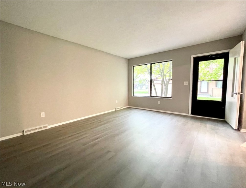 Big Turtle Condo 4 - Residential